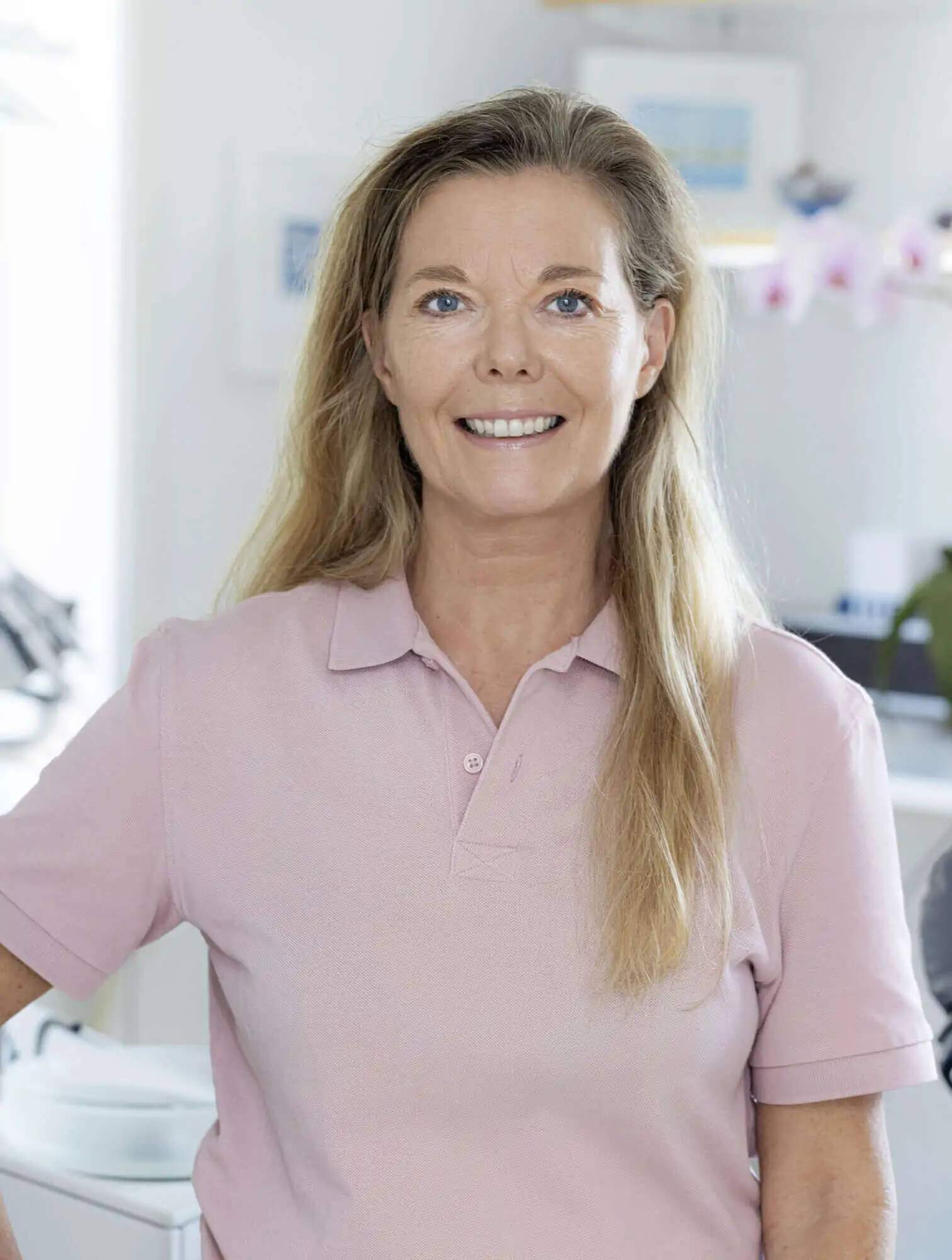 caroline-persson-tandskoterska-smycketorgets-tandvard